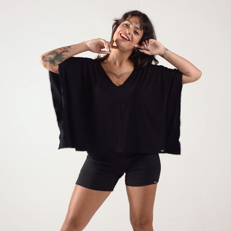 Blusa Gola V Recorte Tule Star