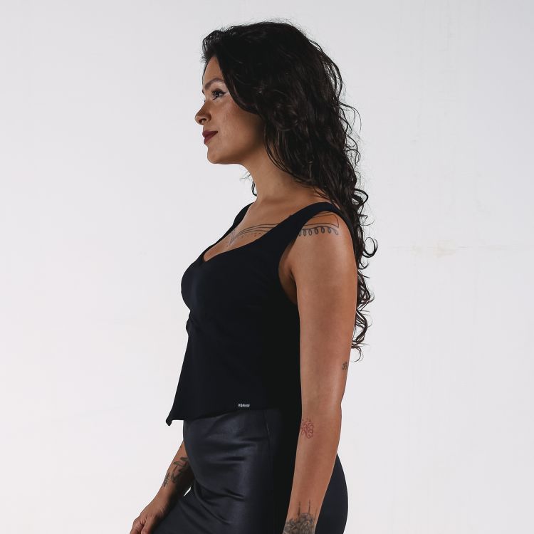 Blusa Cropped Canelado Casual