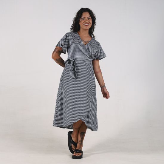 Vestido Transpassado Listra Larga