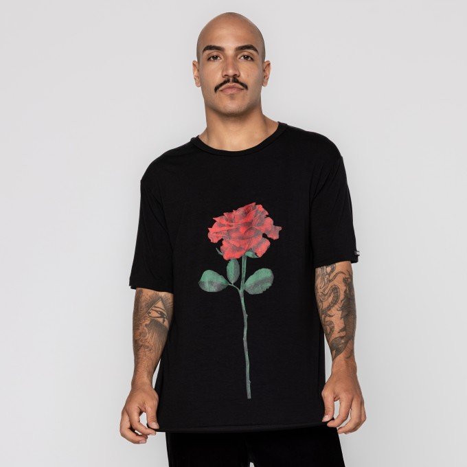 Blusa Canoa Rosa Essencial