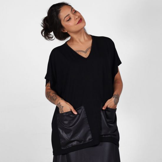 Blusa Max Black Bolso