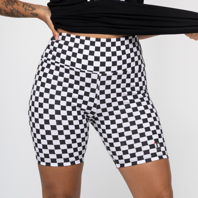 Biker Short Checkerboard Deliriyou