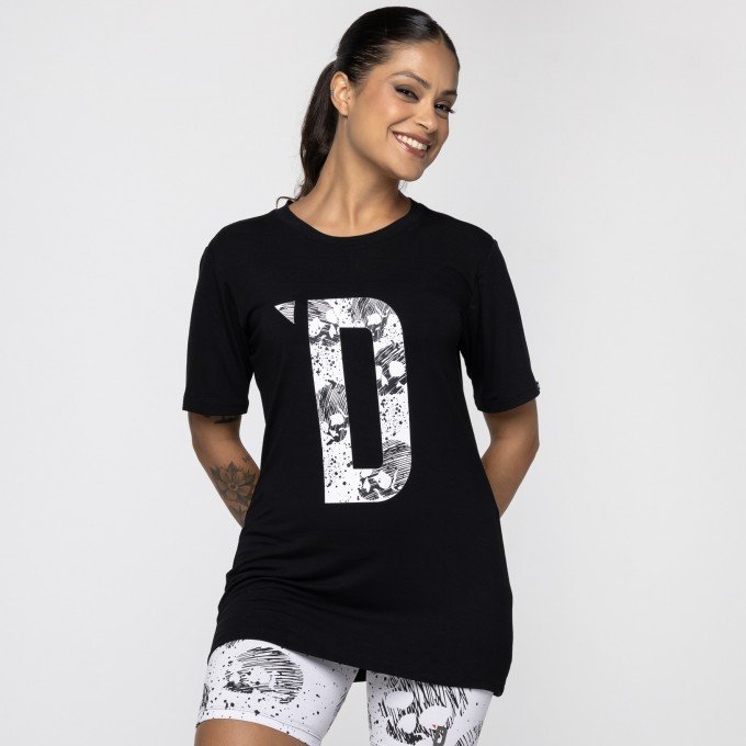 Camiseta D Oversized Skull