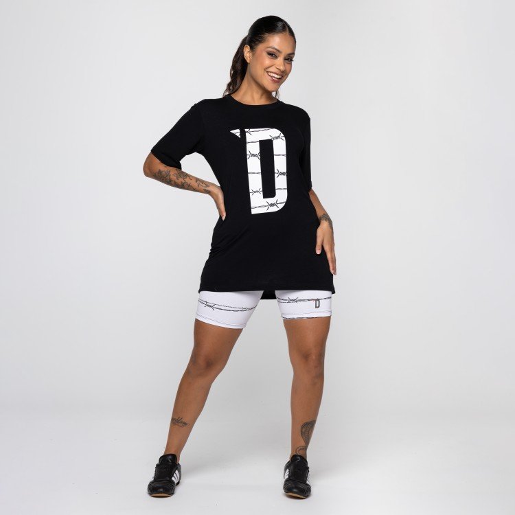 Camiseta D Oversized Arame Farpado