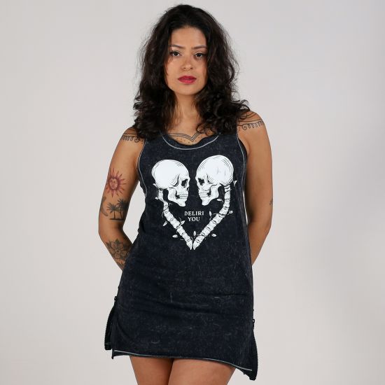 Blusa Estonada Longer Love Skull