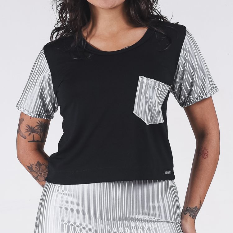 Blusa Cropped 3D Prata
