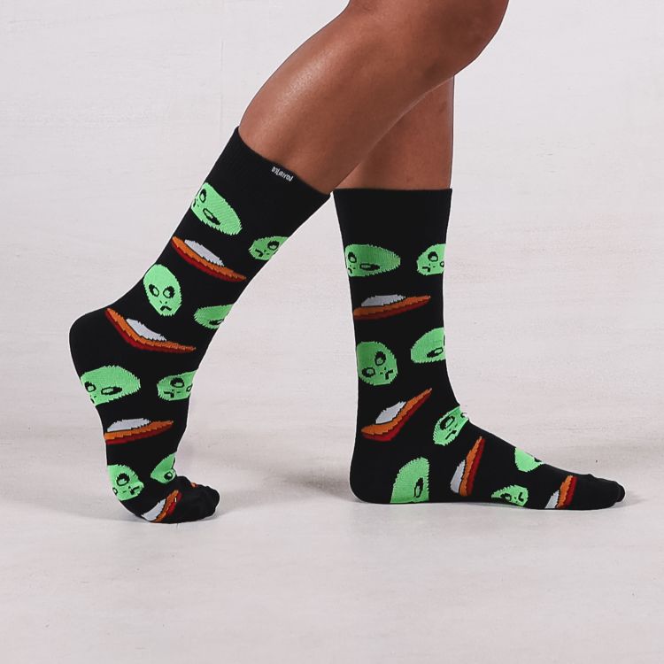 Meia Alien Invasion