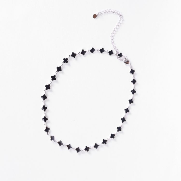 Choker Black Petals