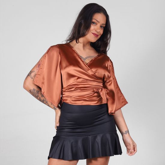 Blusa Cetim Terracota Transpassada