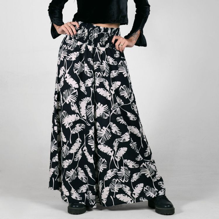 Calça Pantalona Estampa Folhagens