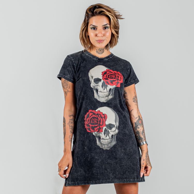 Blusa Estonada Skull Roses