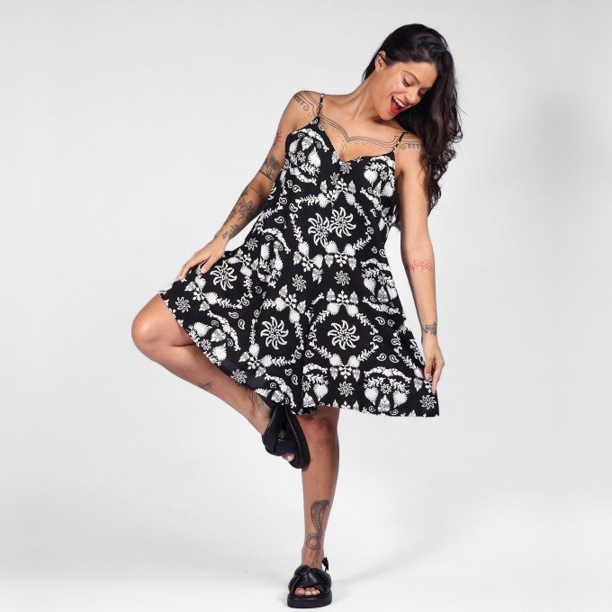 Macaquinho Garden Eclipse